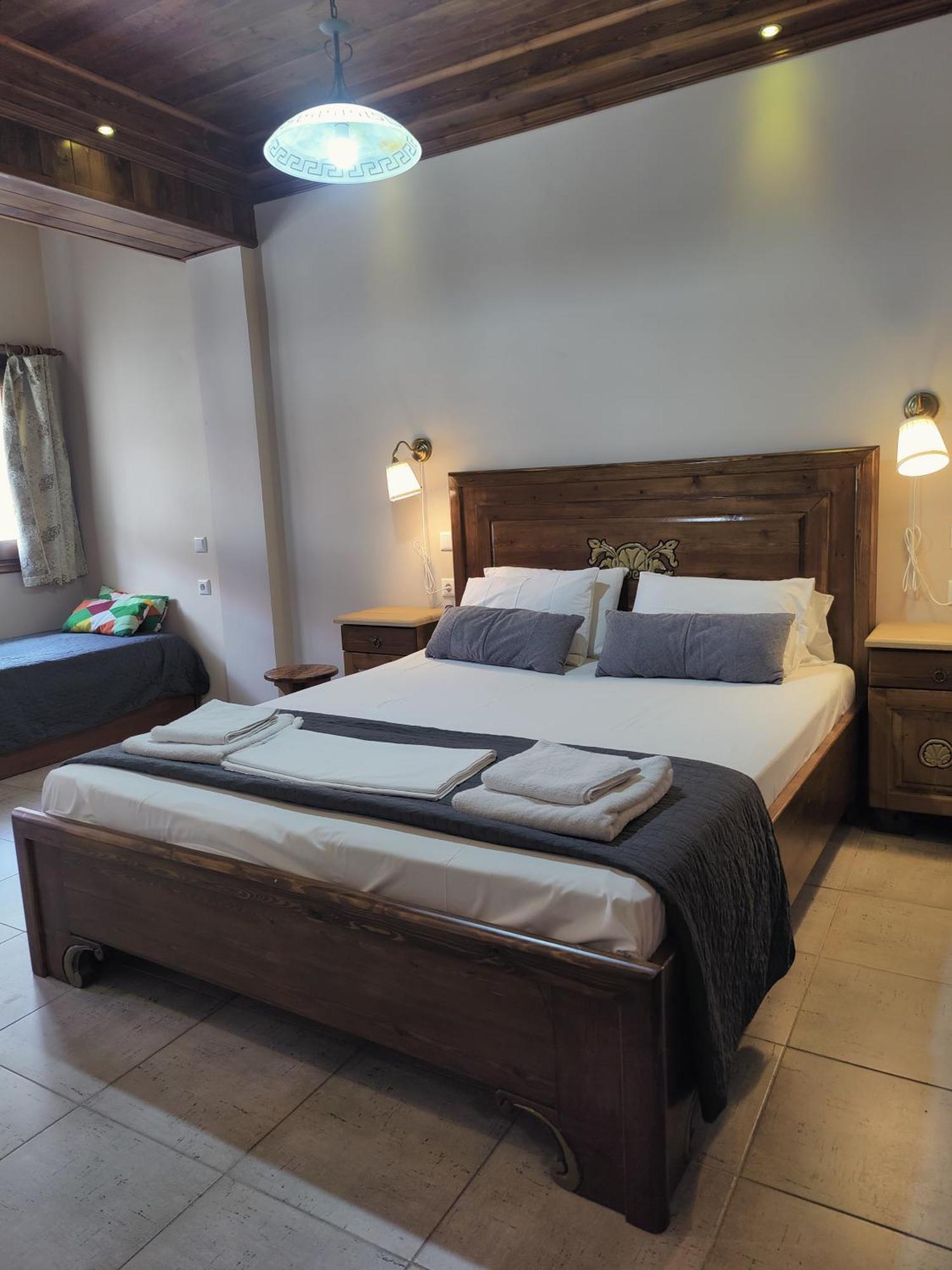 Guesthouse Theodorou Eláti Esterno foto
