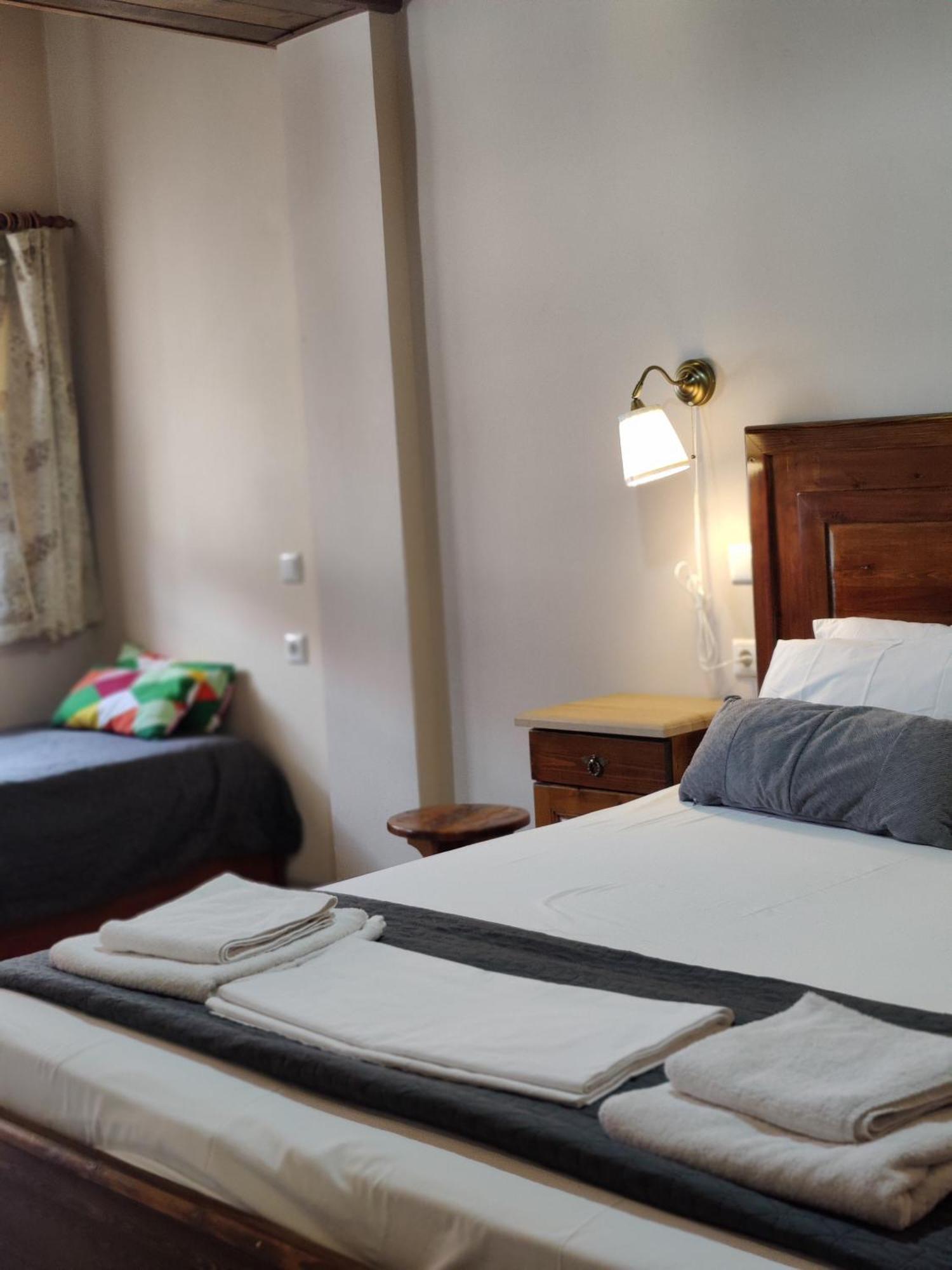 Guesthouse Theodorou Eláti Esterno foto